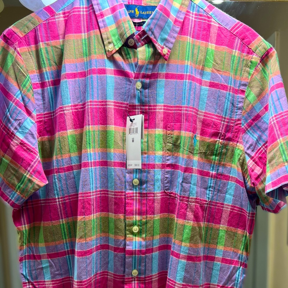 CLASSIC FIT POLO SHIRT SIZE MEDIUM